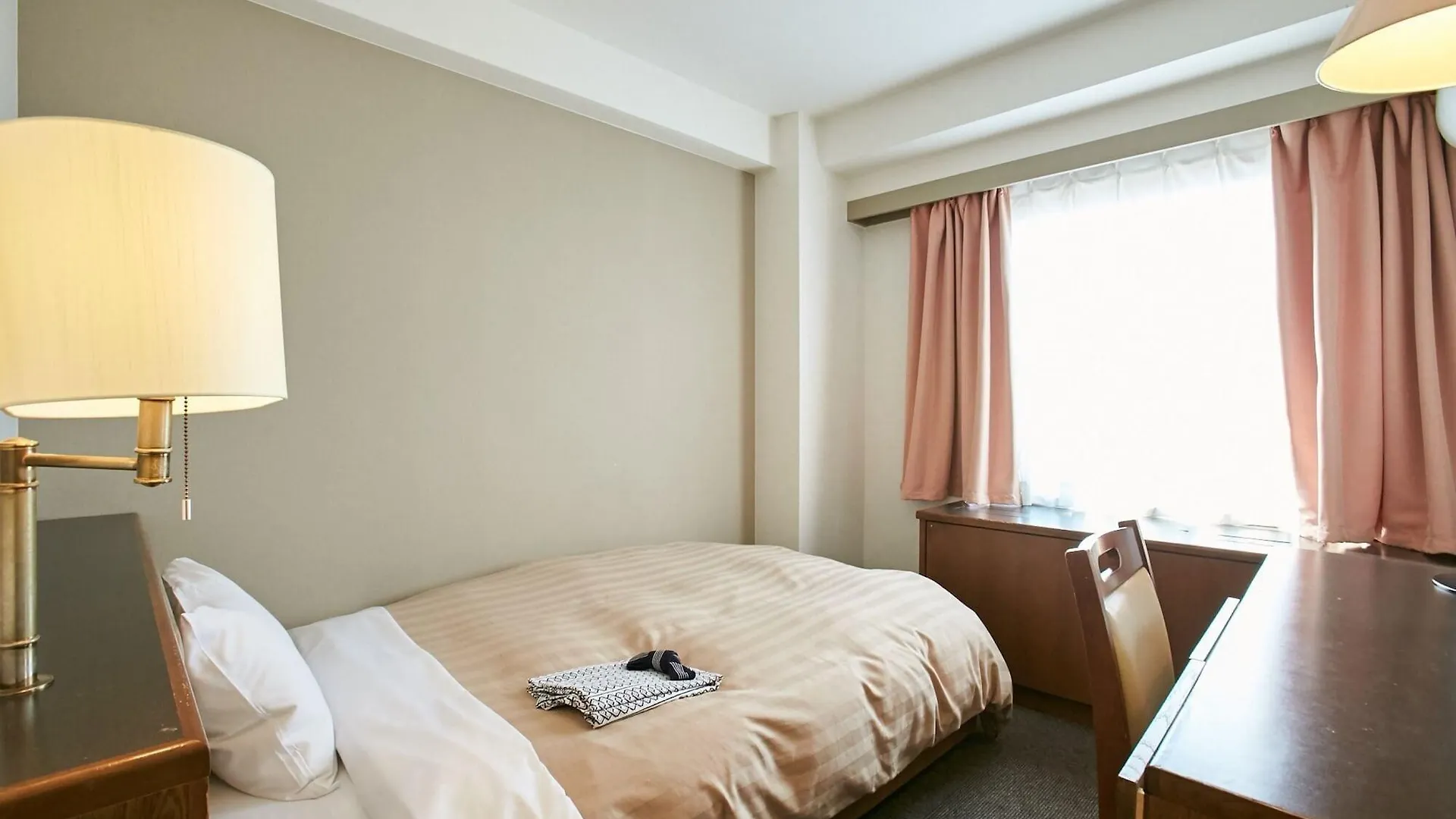 Kanku Sun Plus Yutaka Izumisano Hotel